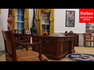 Take A Look Inside The Replica Oval Office At The Republican National Convention