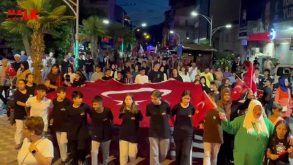 Pamukova 15 Temmuz'da tek yürek oldu