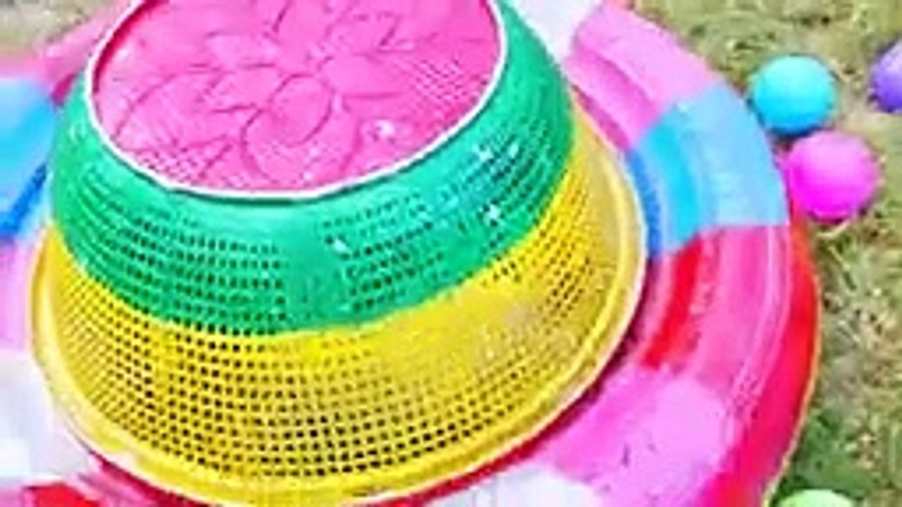 World Cute Chickens, Colorful Chickens, Rainbow Chickens, Cute Ducks, Cute cats,Rabbits,Animals cute