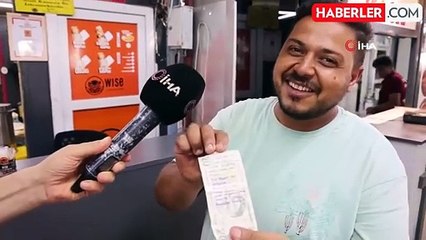 Genç kızın sadaka parası üzerindeki duygusal mesaj şaşırttı