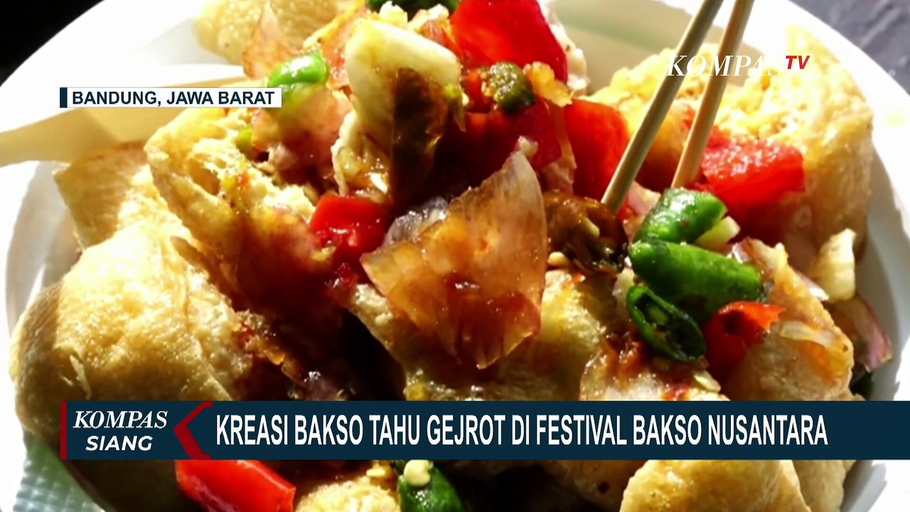 Cicipi Kreasi Bakso Tahu Gejrot di Festival Makanan Bandung