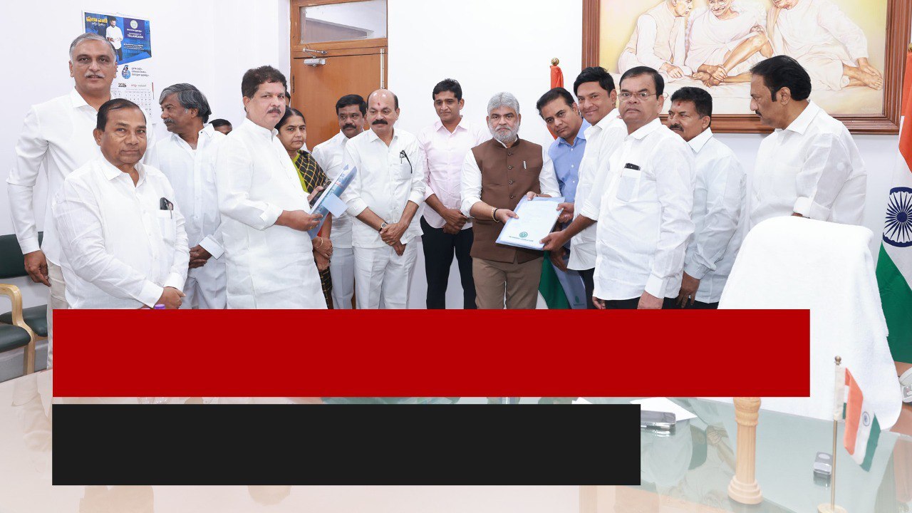 ఫిరాయింపు ఎమ్మెల్యేలపై చర్యలు తీసుకోండి | స్పీకర్ కు ఫిర్యాదు చేసిన కేటీఆర్.! | Oneindia Telugu