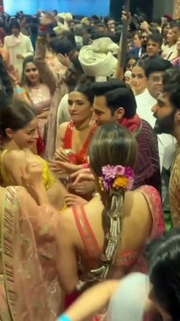 Sunil Mittal hugs the Groom Anant Ambani during his wedding functions ✨ #AnantRadhikaCelebration #ARWeddingCelebrations #AnantRadhikaWedding #anantandradhika #anantambaniwedding #anantwedsradhika #AnantRadhika #radhikamerchant #anantambaniradhikamerchant