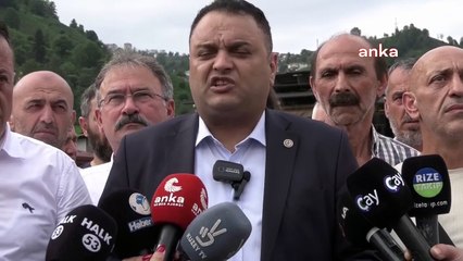 Çay üreticilerinden özel çay fabrikasına protesto