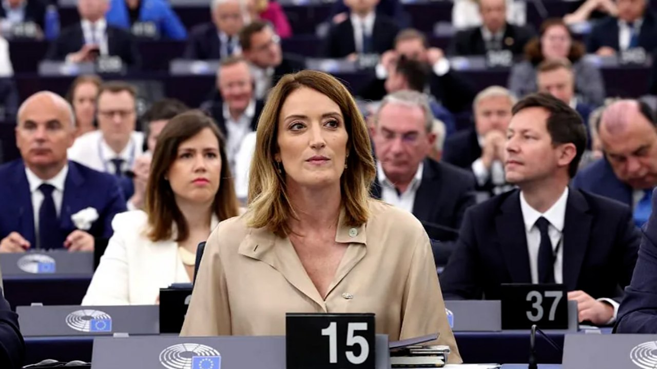 El Parlamento Europeo reelige como presidenta a la maltesa Roberta Metsola