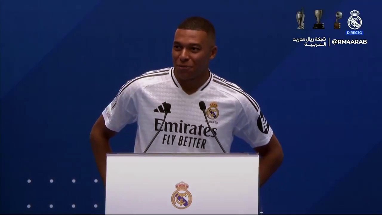 Mbappé applaudit avec les supporters du Real Madrid, 1.2.3 Hala Madrid