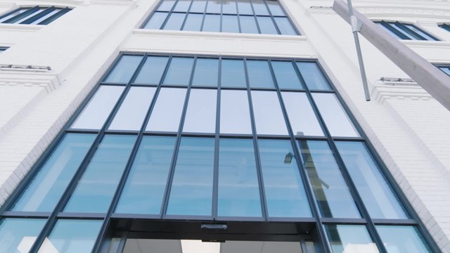 GALA VIDÉO - Ce qu’il faut savoir sur le Salon de Beauté du Village Olympique et Paralympique de Paris 2024