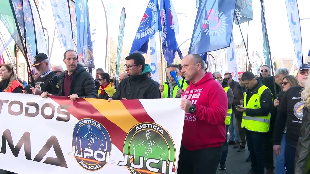 Sumar aclara que el acuerdo con PSOE sobre la Ley Mordaza se limita a cambiar un artículo