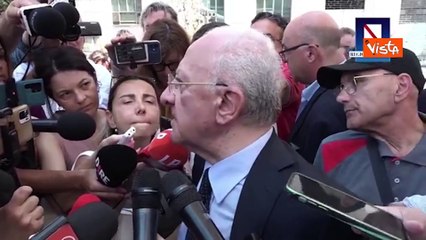 De Luca: "Foto con Meloni e Fitto mi ? costata 1,2 miliardi, come Salvador Mundi di Leonardo"