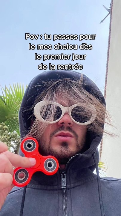 Passer pour le mec chelou dès le premier jour de la rentrée
