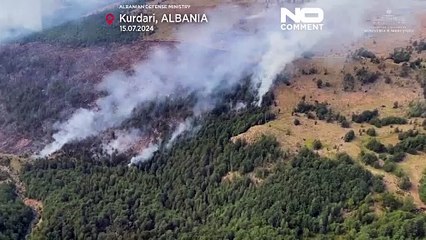 الحرائق في ألبانيا دخلت أسبوعها الثالث.. تستعر وتتمدد