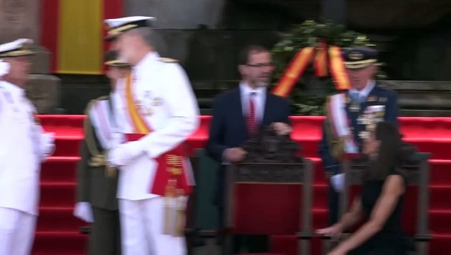 Las imágenes de la total complicidad entre la reina Letizia y la princesa Leonor en la Escuela Naval de Marín