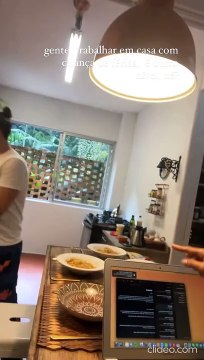 “Uma loucura”: Aline Wirley comenta sobre rotina durante as férias escolares dos três filhos