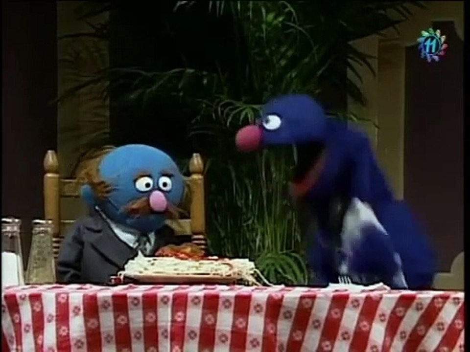 Sesame Street: Back/Front (Latin Spanish)
