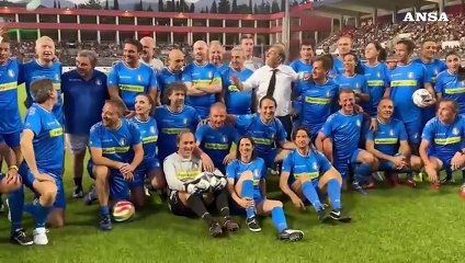 "Partita del cuore", per una volta politici insieme nella stessa squadra