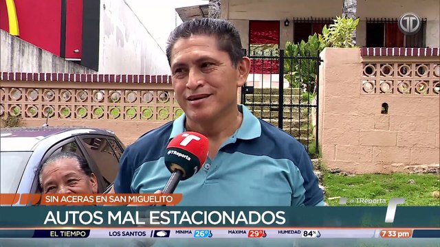 Falta de aceras en San Miguelito obliga a peatones a caminar por la calle