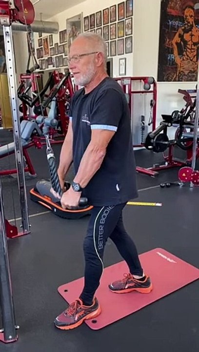 Thade (80) beim Training