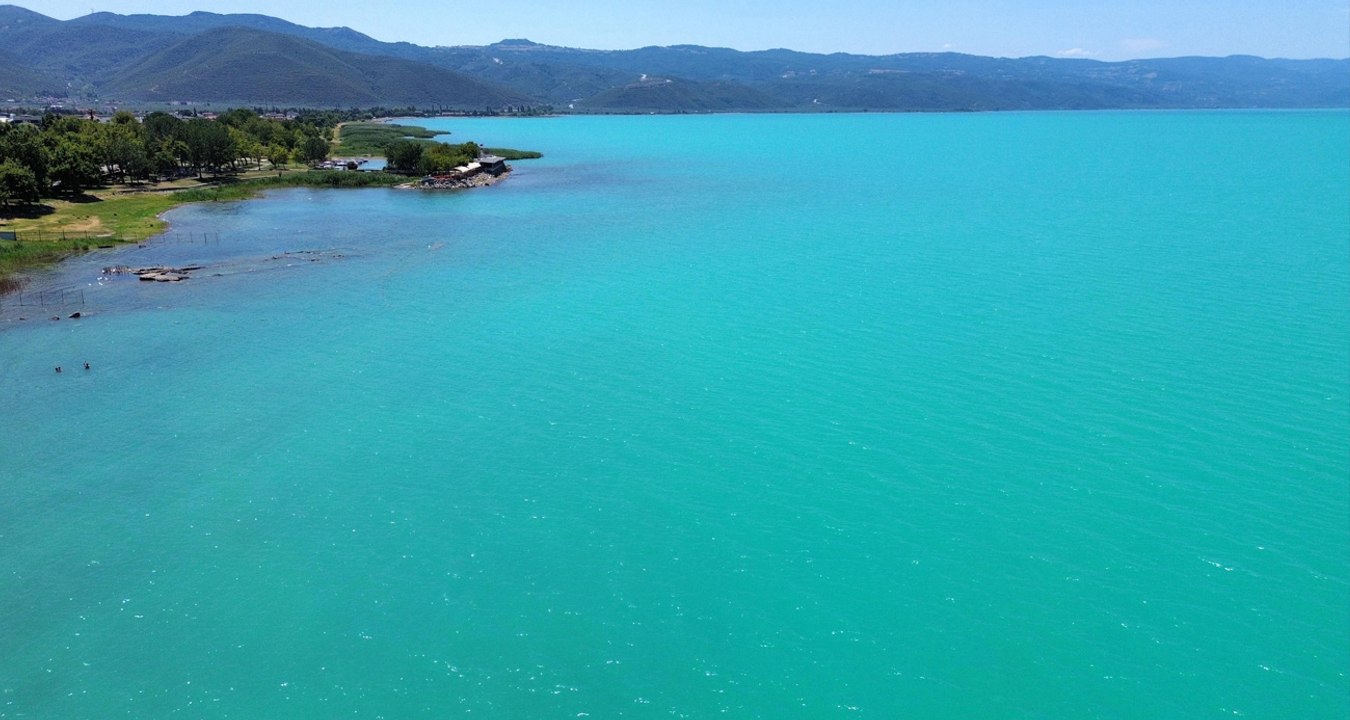 Maldivler değil İznik Gölü...