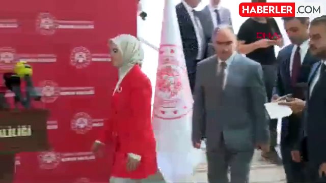 Bakan Göktaş, Türkiye'nin genç nüfusunu artırmak için çalışmalar yürütüyor