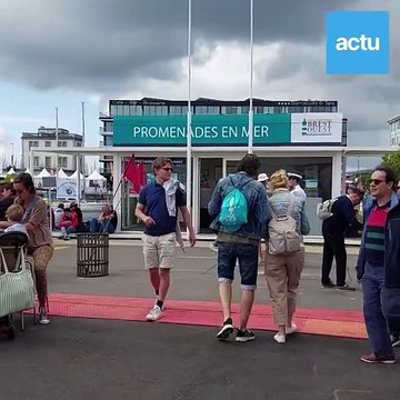 Les crabes en metal du sculpteur Jérôme Durand - Brest