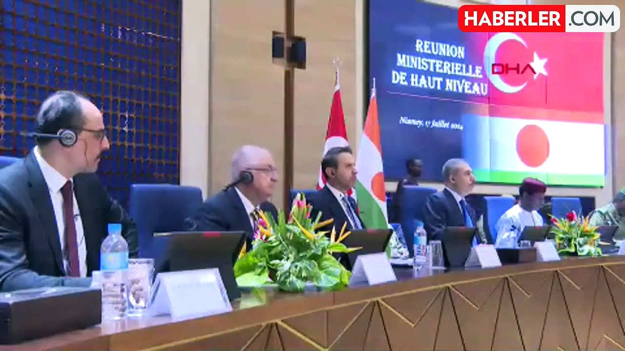 Dışişleri Bakanı Hakan Fidan Nijer'de ortak çalışma toplantısına katıldı