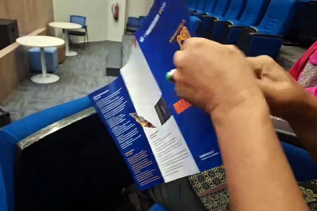 Puisi Lahan Basah dalam Karya Video Art Teater Plotlot