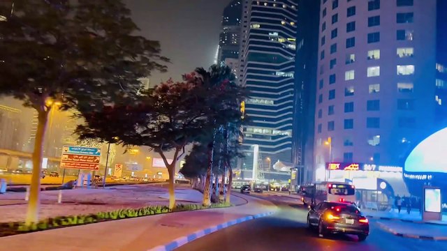 Dubai Drive tour in the Heart of Dubai / Dubai city Shaikh zayed road