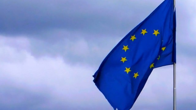 Public Opinion suggests most want to re-join the European Union, will Labour offer a route back?