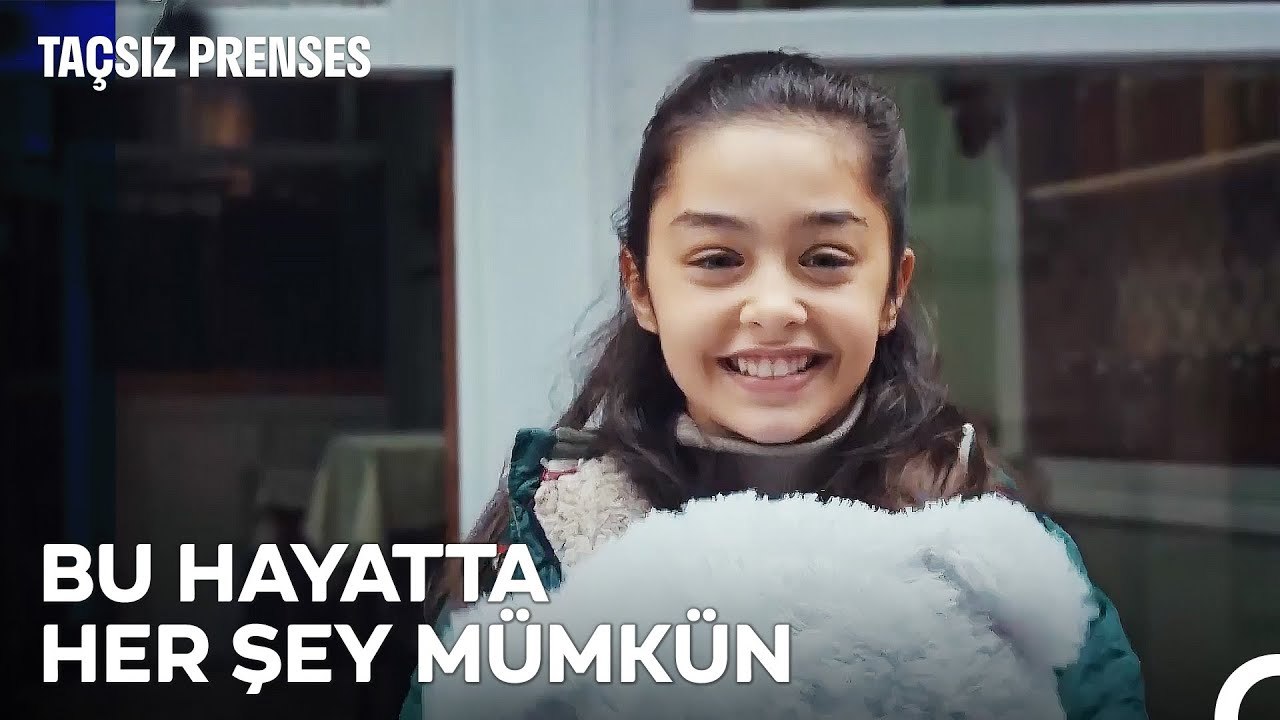 Masal Aşkın Kıvılcımlarını Yakmış Olabilir Mi? - Taçsız Prenses 5. Bölüm