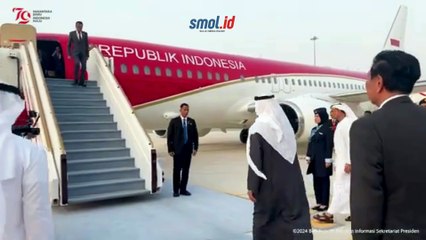 Tiba di Abu Dhabi, Presiden Jokowi Disambut Langsung Presiden MBZ di Bandara Zayed