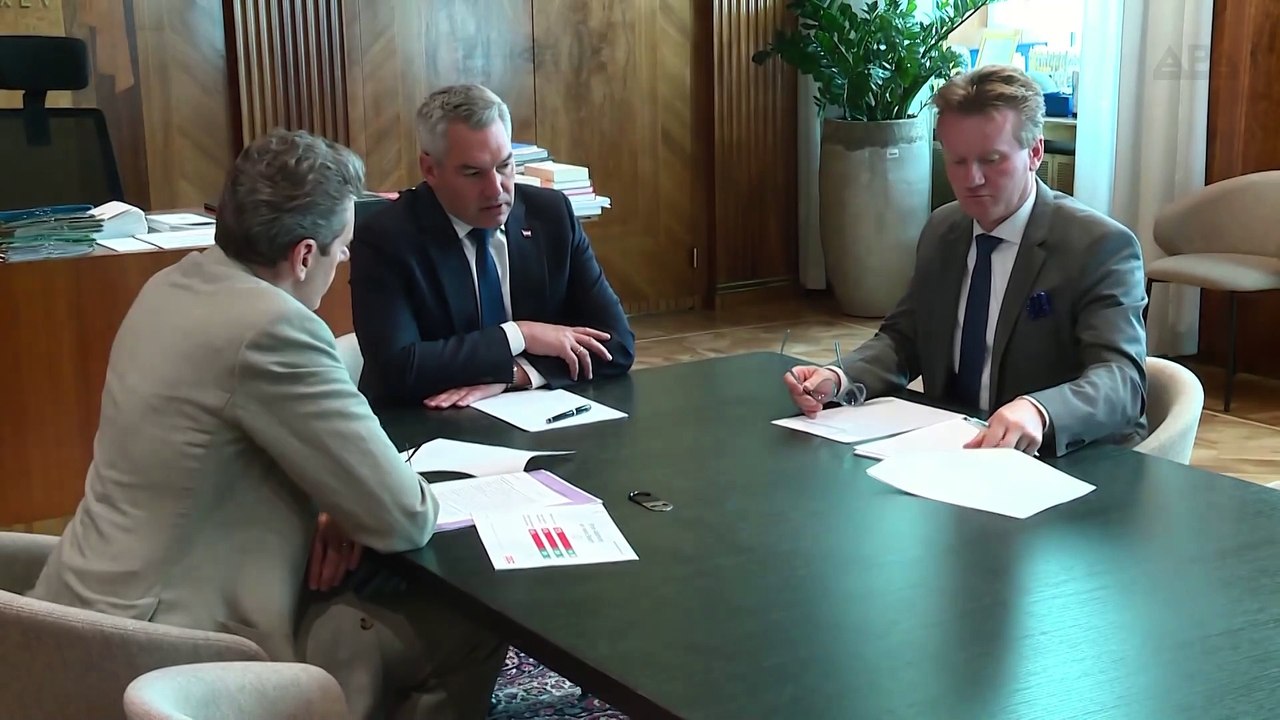 Nehammer: 'Schulterschluss zwischen Politik, Wirtschaft und Industrie'