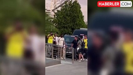 8 milyon euro ödenecek! Fenerbahçe, Allan Saint-Maximin'i KAP'a bildirdi