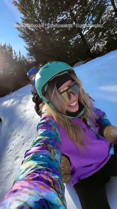 Juli Poggio y Marcos Ginocchio en Bariloche