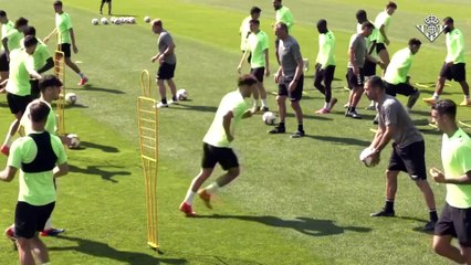 ÚLTiMO ENTRENAMIENTO DEL BETIS EN AUSTRIA