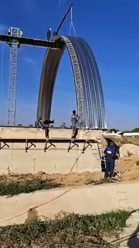 Grain dryers are used to reduce the moisture content of harvested grains. The main reasons for using these machines are as follows: 1.	Long-term Storage: High moisture content can cause grains to rot and mold. The drying process allows grains to be stored