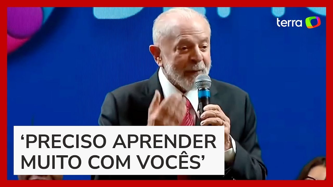 Lula decide ler discurso após alerta de Janja em evento sobre pessoas com deficiência