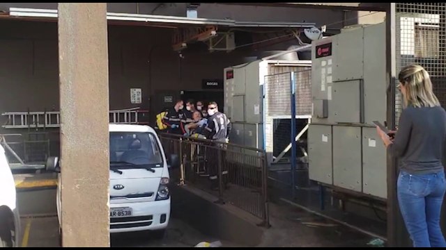 Trabalhador sofre ataque cardíaco e precisa ser socorrido no Shopping JL