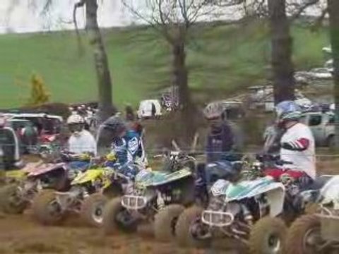 COURSE MOTOS &QUADS Panissières2008