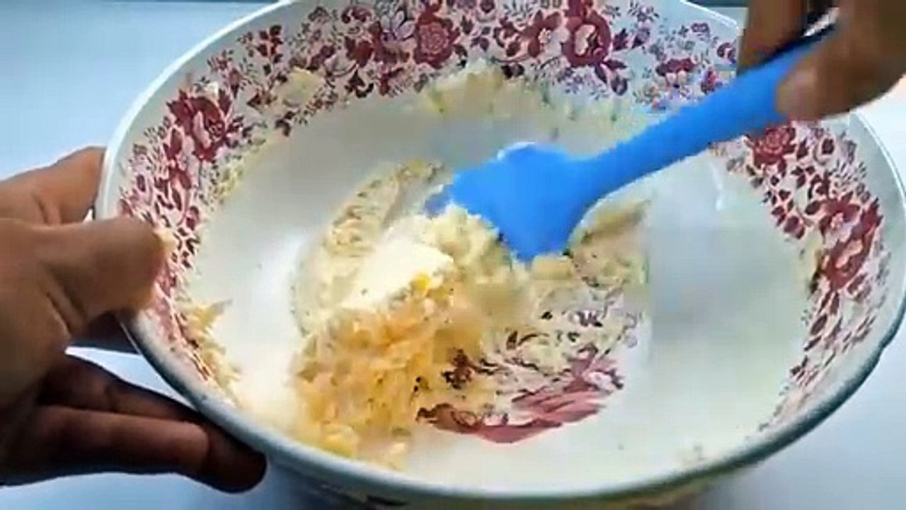El mejor pound cake de vainilla y queso
