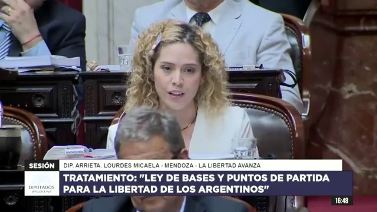 Lourdes M Arrieta: "¡Viva Cristo!"