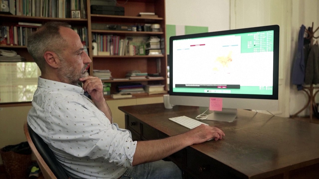 Heatwave dries up Serbian lake for the first time