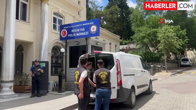Beşiktaş'ta Bomba Süsü Verilmiş Düzenekle Köprüyü Kapatan Sanık Tahliye Edildi
