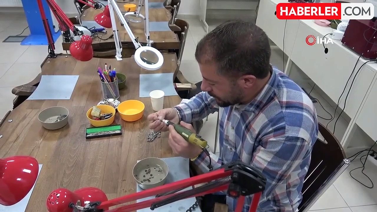 Kehribar Taşı Bayburt Ekonomisine Katkı Sağlıyor