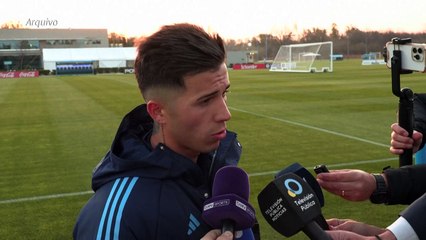 Mascherano defende Enzo Fernández após canto racista dos jogadores argentinos