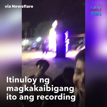 Cellphone na nahulog mula sa roller coaster, may nakakaaliw na nai-record | GMA Integrated Newsfeed