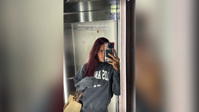 Laura Matamoros pasa una mañana de lo más deportiva gracias al tenis y al golf