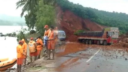 Landslide in Karnataka: मरने वालों का आंकड़ा बढ़ा,राहत बचाव कार्य के बीच भारी बारिश रेड अलर्ट जारी