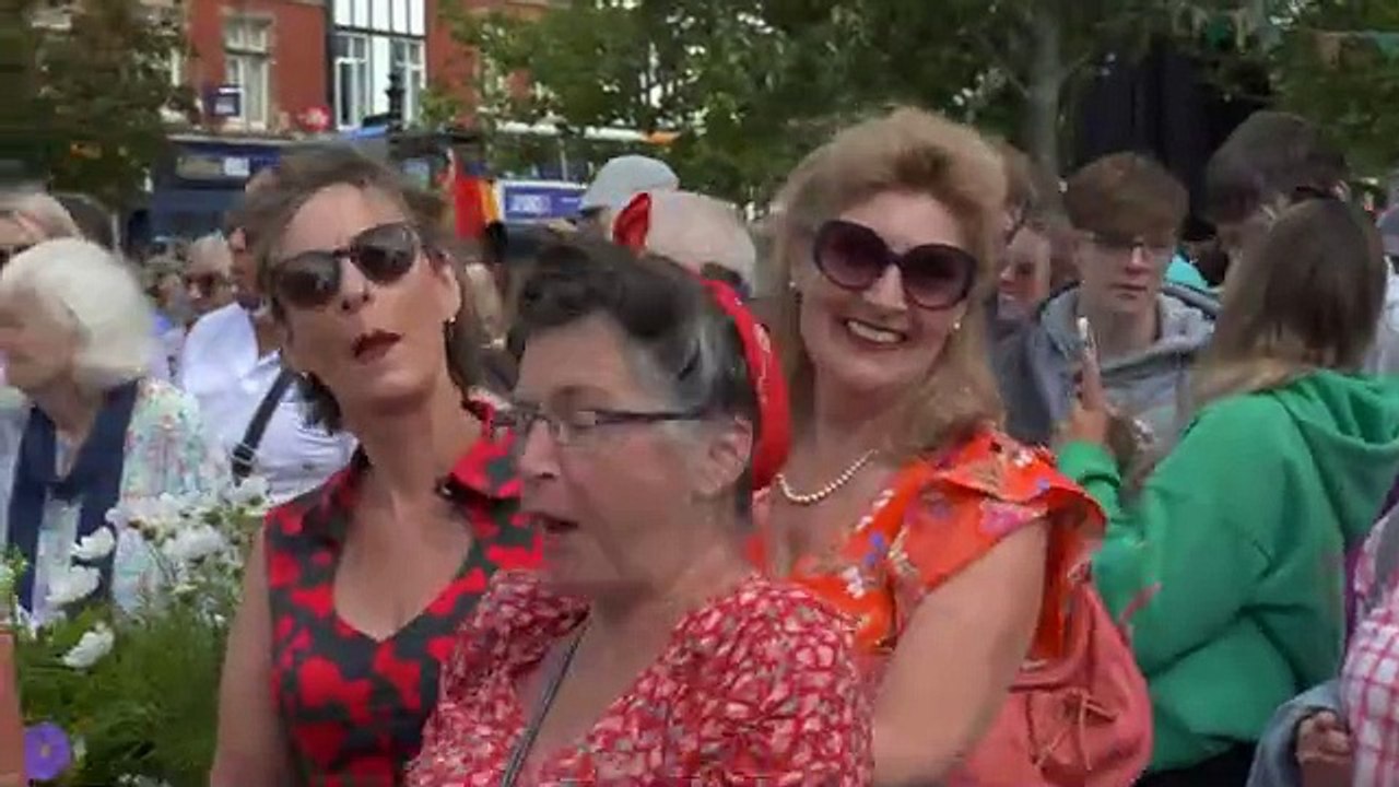 Lytham 1940s Wartime Weekend 2022 - Dancing in the Square