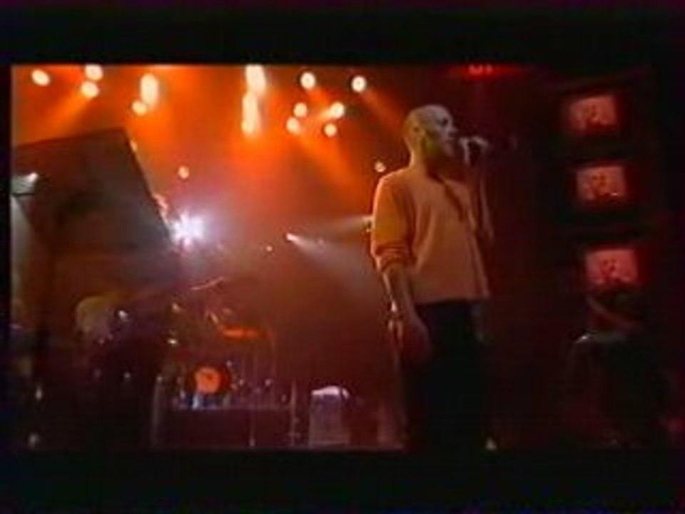 Rem - 08 - at My Most Beautiful (Live Npa 9.03.1999)