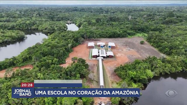 Primeira escola da floresta é inaugurada no interior Amazonas